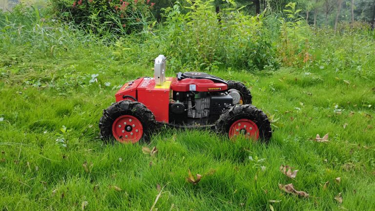 China gemaak robot grassnyer met afstandbeheer lae prys te koop, Chinese gras snymasjien