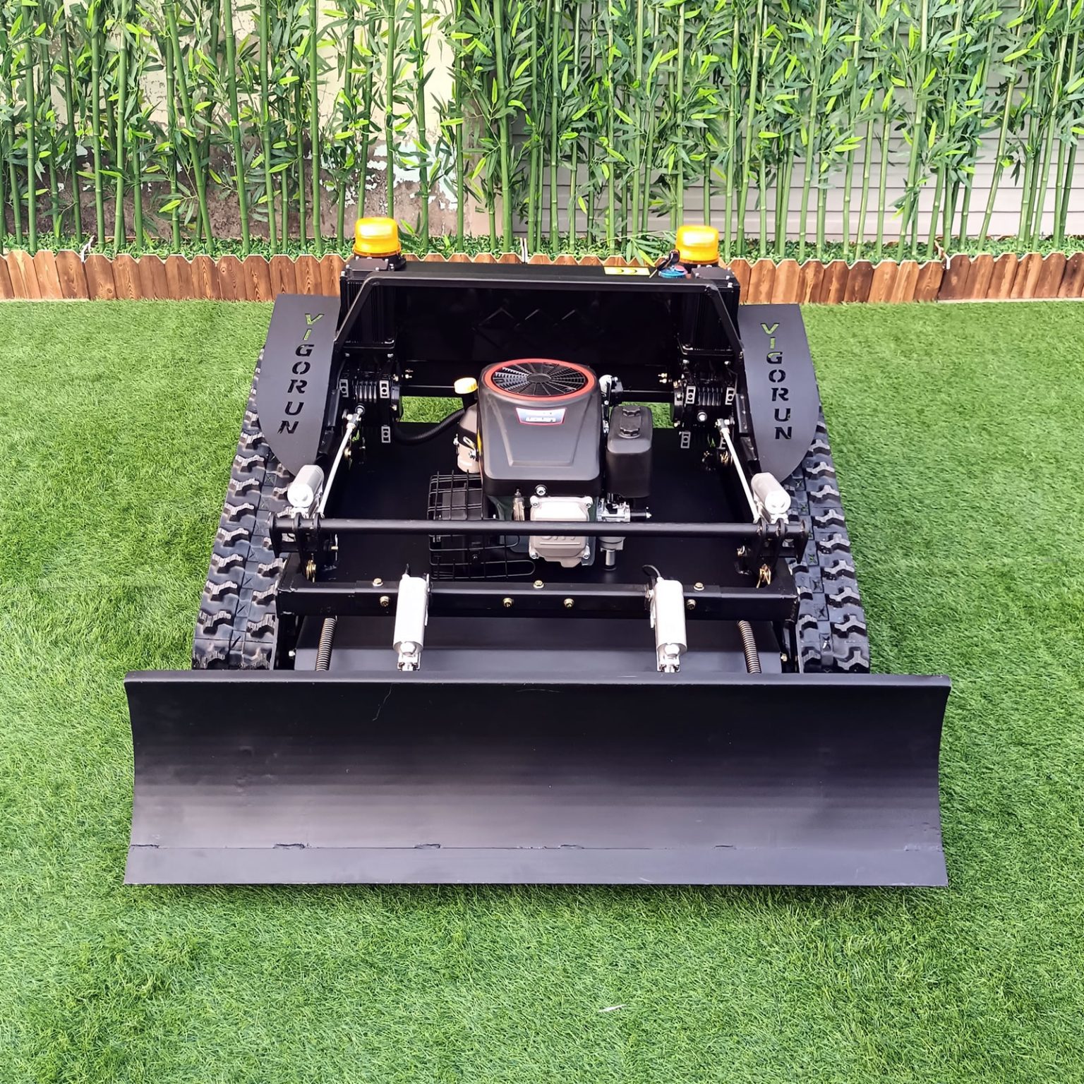 Crawler Remote Controlled Brush Mower (VTLM800 with snow blade