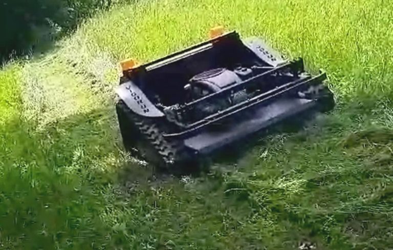hybrid self charging backup battery electric motor driven remote control slope mower with tracks