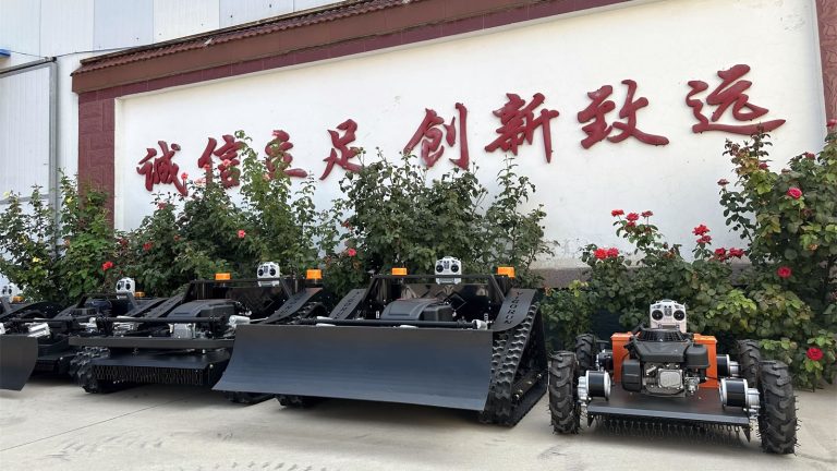 remotely controlled track-mounted slasher mower made in China manufacturer factory