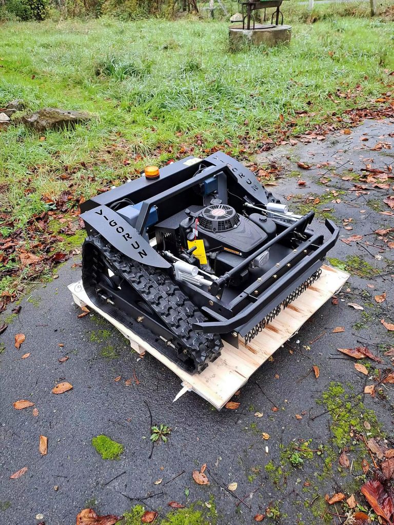 Vigorun VTLM800 RC rubber track slasher mower $2700 for sale shipping to Belgium, Europe