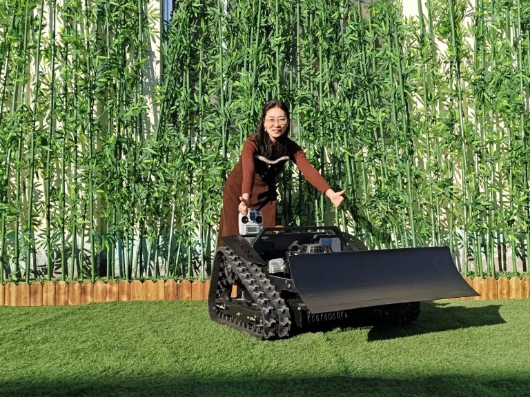 factory direct sales low wholesale price China swamp remote controlled brush mower for slopes