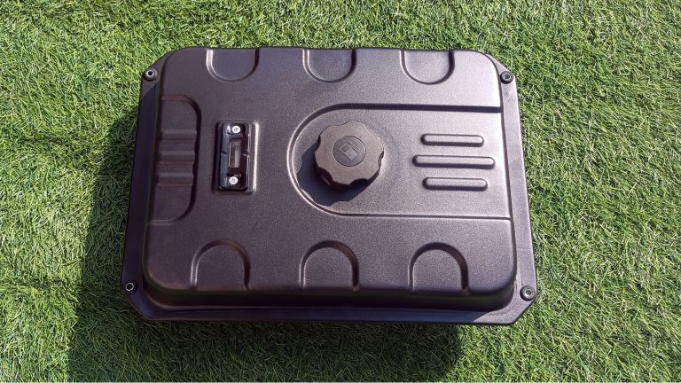 Gasoline tank