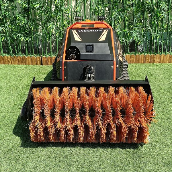 Remote control snow brush (MTSK1000 with brush) - Image 3